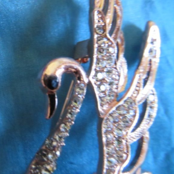 nwt Graceful SWAN Brooch Crystals & Faux Red Stone 2" (K308) - Picture 4 of 5